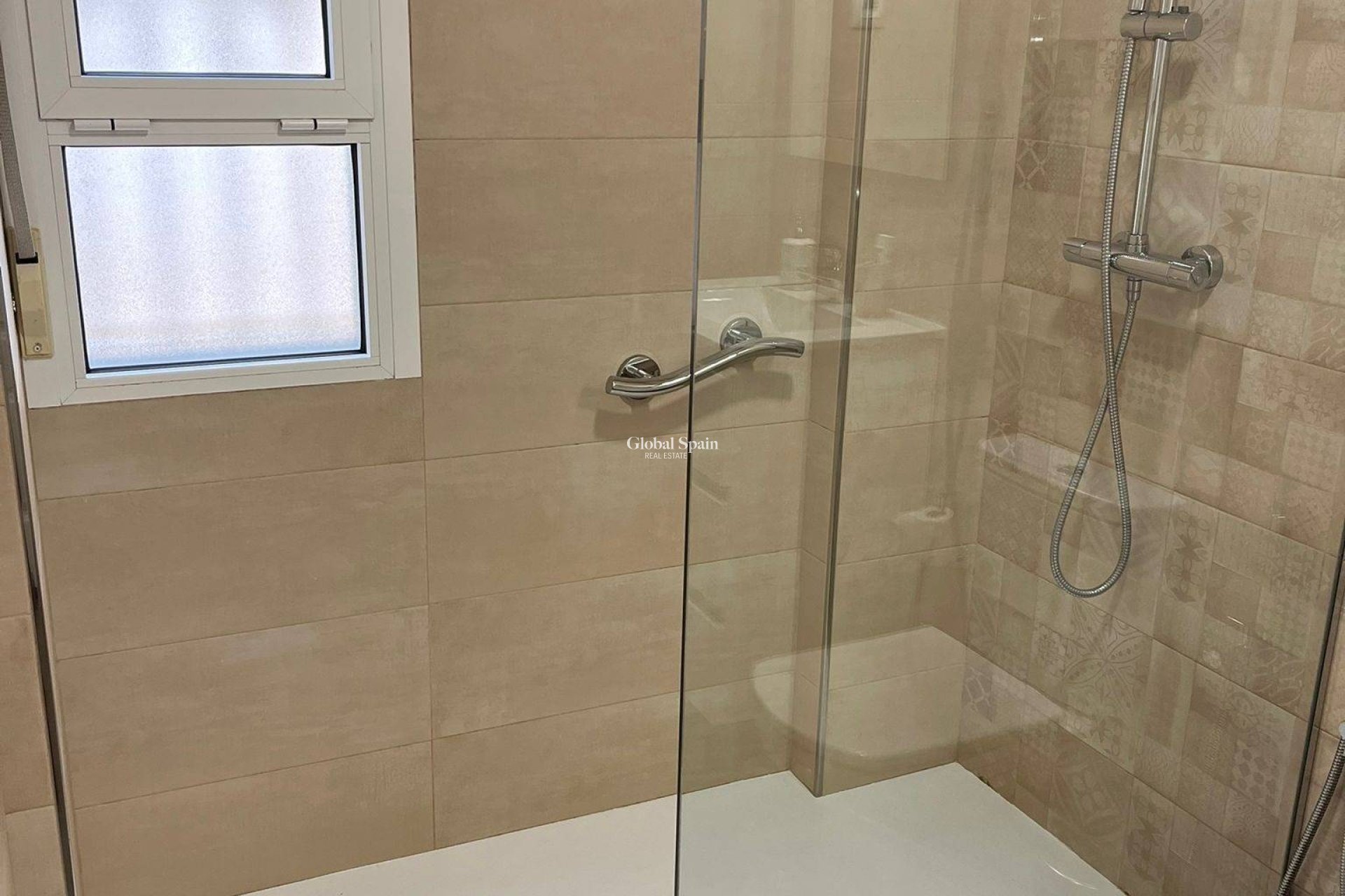 Wiederverkauf - WOHNUNG -
LOS ALCÁZARES
