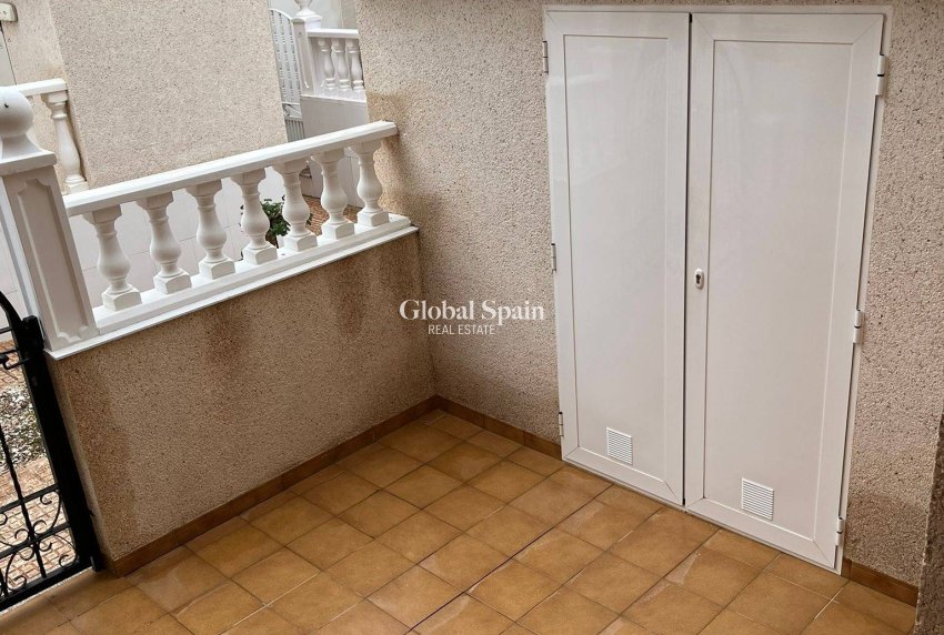 Wiederverkauf - WOHNUNG -
LOS ALCÁZARES
