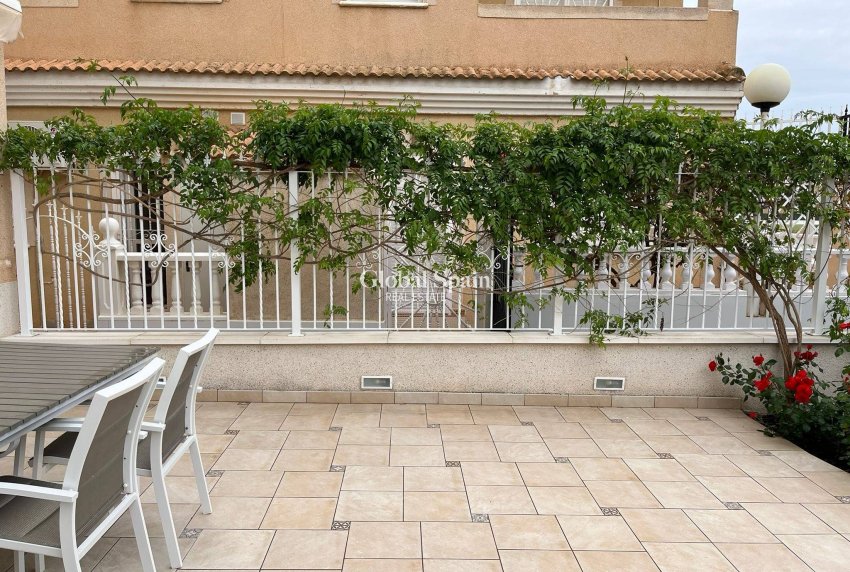 Wiederverkauf - WOHNUNG -
LOS ALCÁZARES