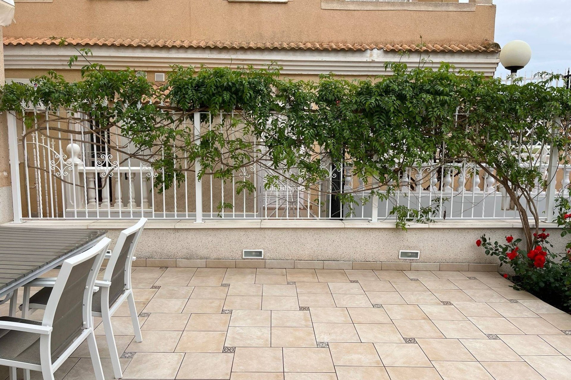 Wiederverkauf - WOHNUNG -
LOS ALCÁZARES