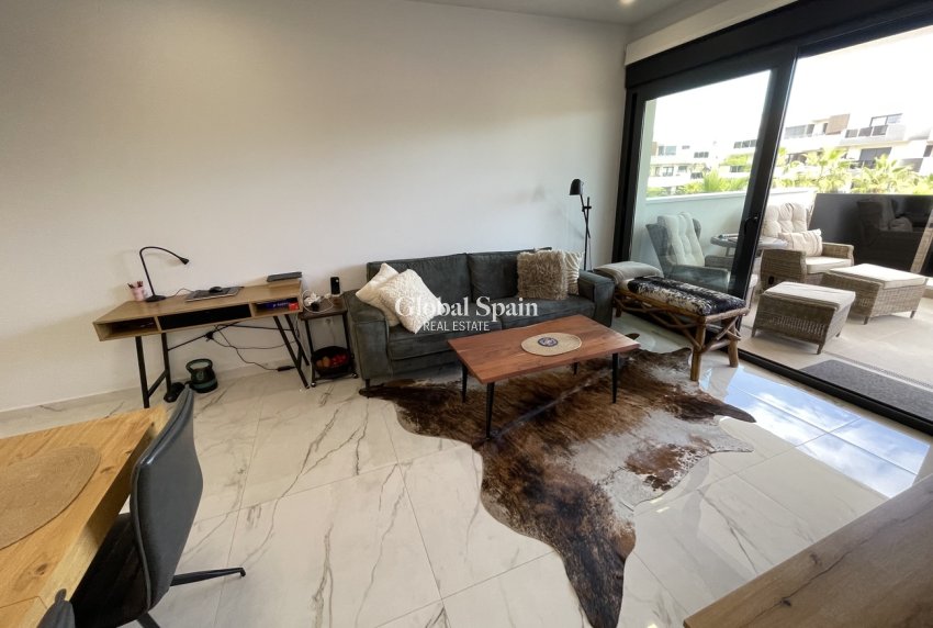 Wiederverkauf - WOHNUNG -
LOS BALCONES - LOS ALTOS - Costa Blanca