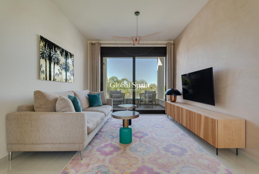 Wiederverkauf - WOHNUNG -
LOS BALCONES - LOS ALTOS - Costa Blanca