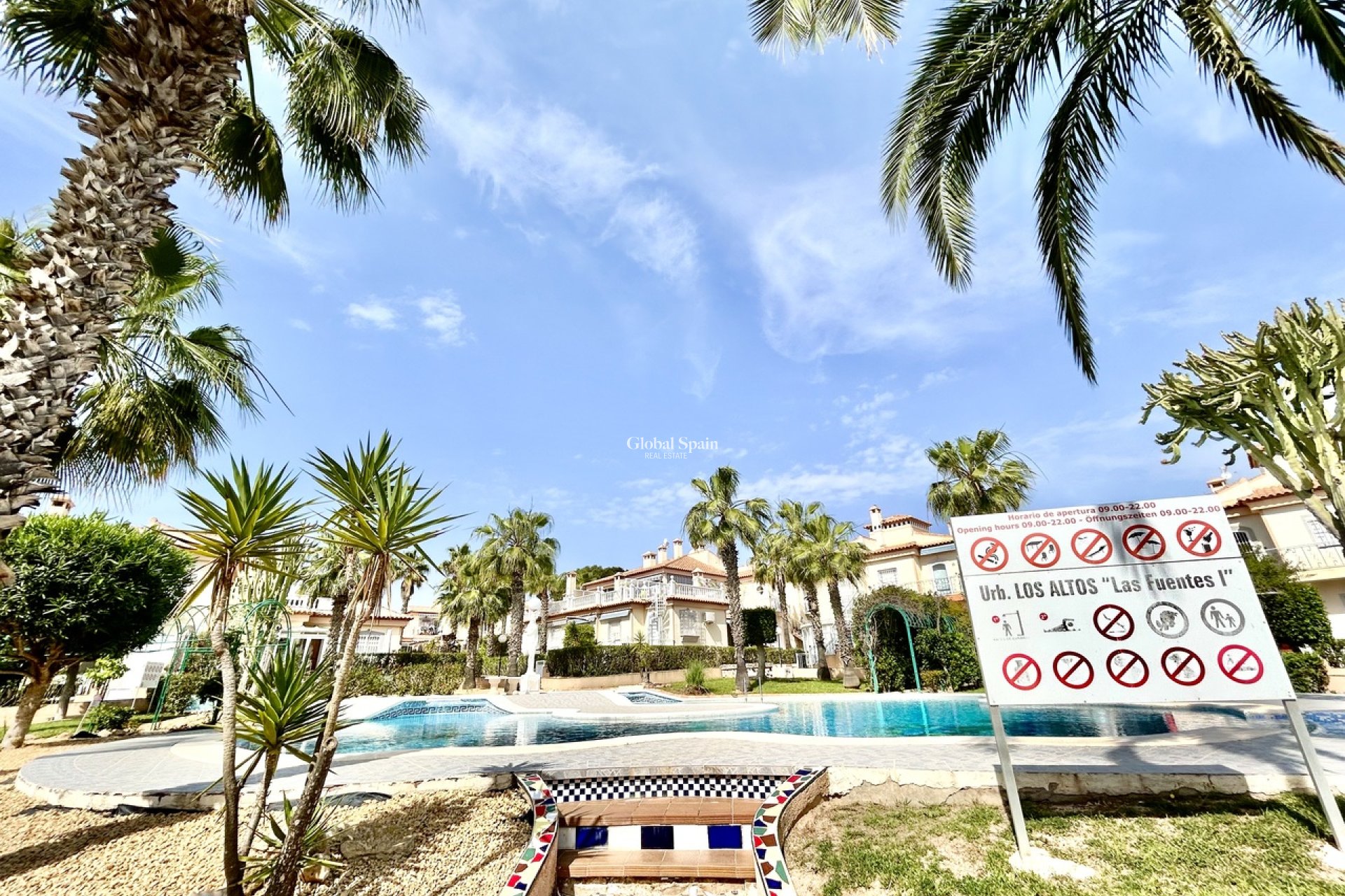 Wiederverkauf - WOHNUNG -
LOS BALCONES - LOS ALTOS - Costa Blanca