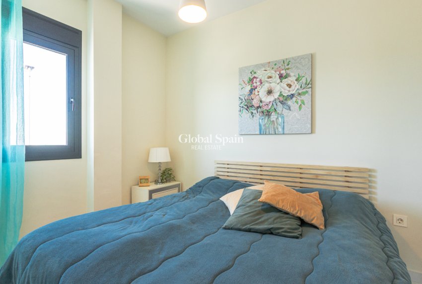Wiederverkauf - WOHNUNG -
LOS BALCONES - LOS ALTOS - Costa Blanca