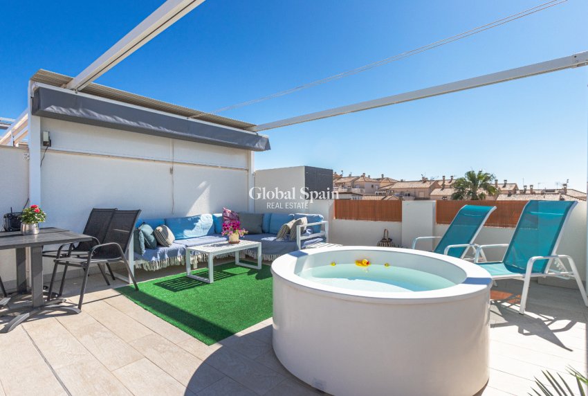 Wiederverkauf - WOHNUNG -
LOS BALCONES - LOS ALTOS - Costa Blanca