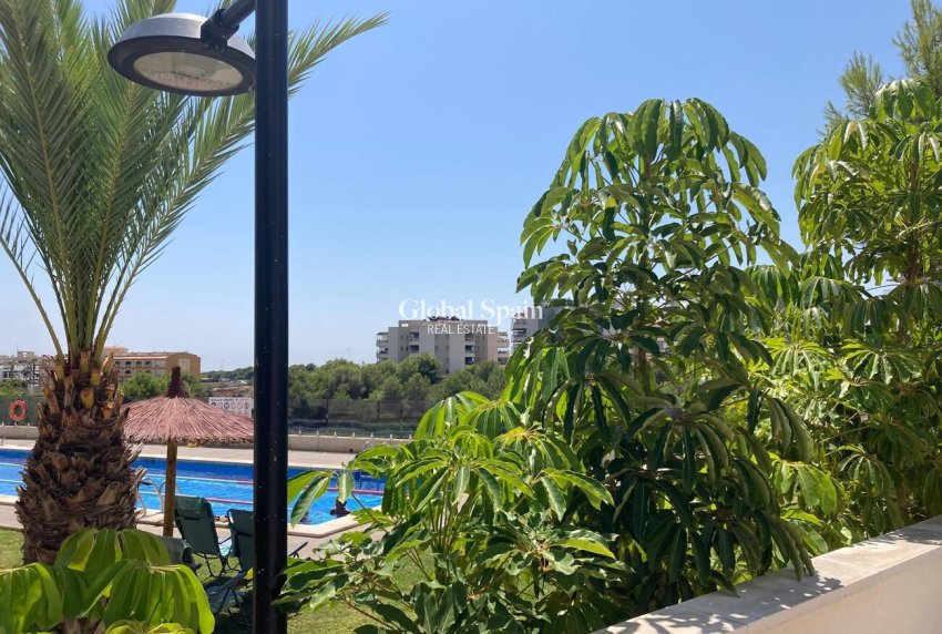 Wiederverkauf - WOHNUNG -
LOS DOLSES - Costa Blanca