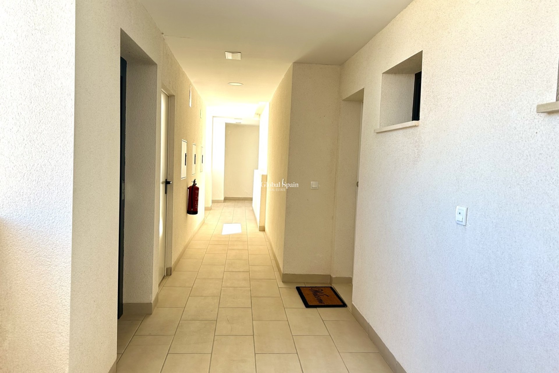 Wiederverkauf - WOHNUNG -
LOS DOLSES - Inland