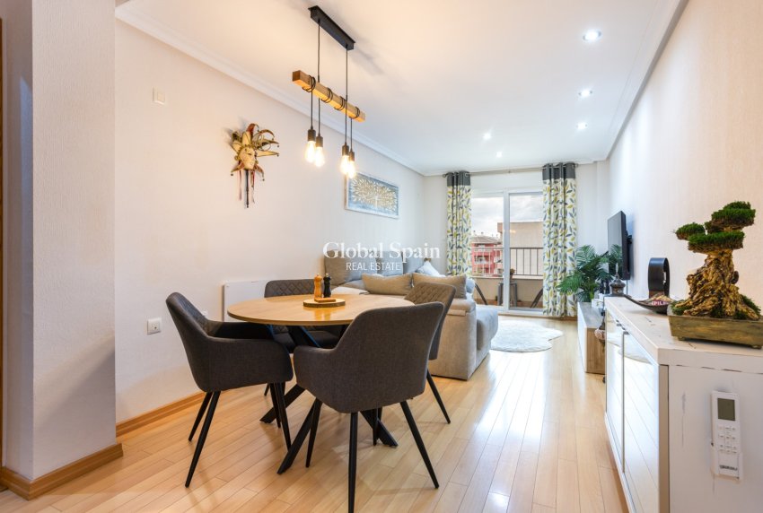 Wiederverkauf - WOHNUNG -
LOS MONTESINOS - Costa Blanca