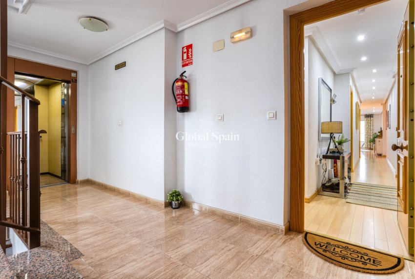 Wiederverkauf - WOHNUNG -
LOS MONTESINOS - Costa Blanca