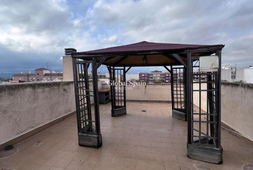 Wiederverkauf - WOHNUNG -
LOS MONTESINOS - Costa Blanca