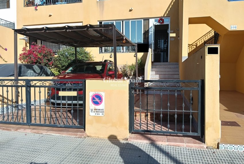 Wiederverkauf - WOHNUNG -
LOS MONTESINOS - Costa Blanca