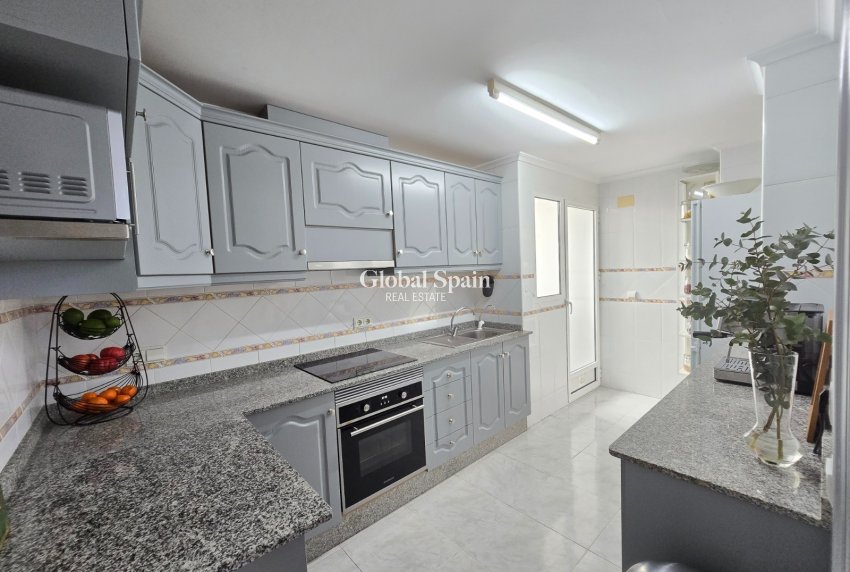 Wiederverkauf - WOHNUNG -
LOS MONTESINOS - Costa Blanca