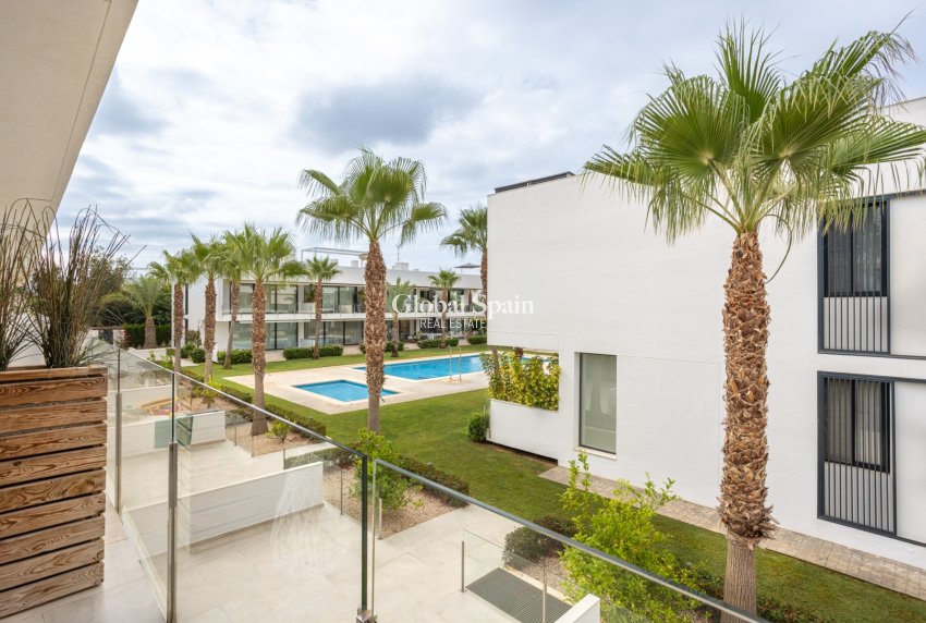 Wiederverkauf - WOHNUNG -
MAR DE CRISTAL - Costa Calida