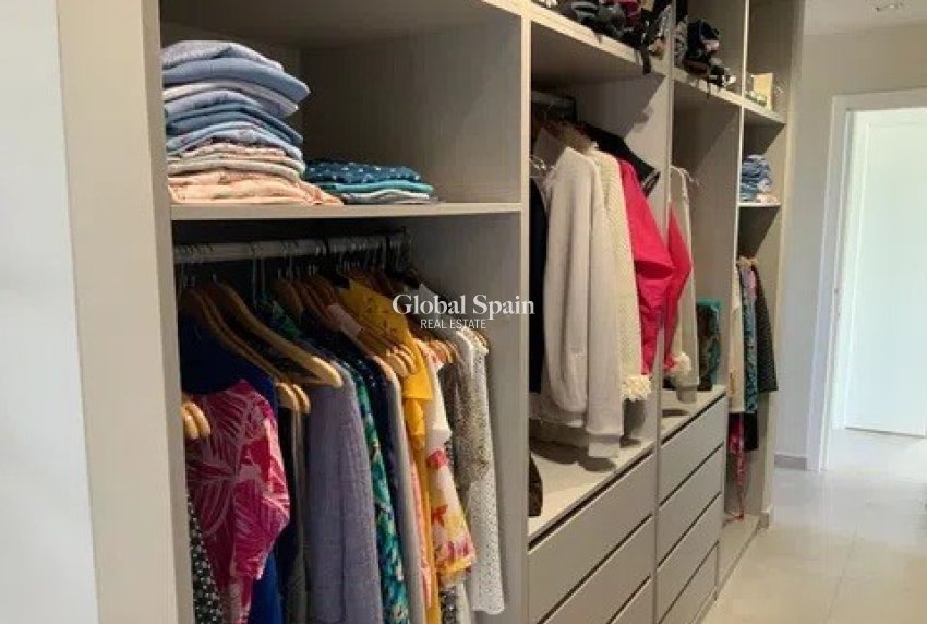 Wiederverkauf - WOHNUNG -
MAR DE CRISTAL - Costa Calida