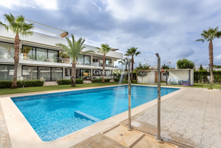 Wiederverkauf - WOHNUNG -
MAR DE CRISTAL - Costa Calida