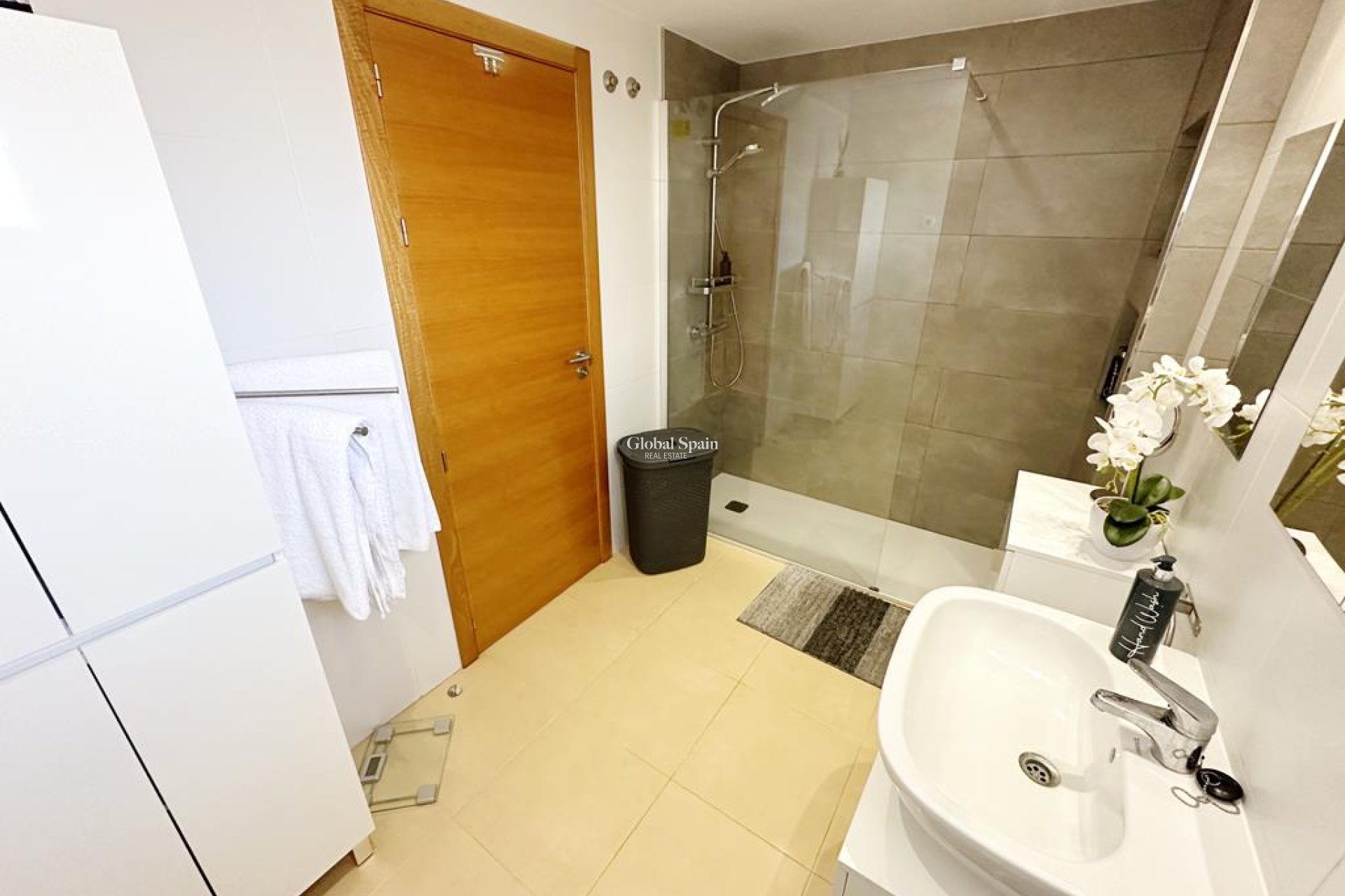 Wiederverkauf - WOHNUNG -
MAR MENOR GOLF RESORT - Inland