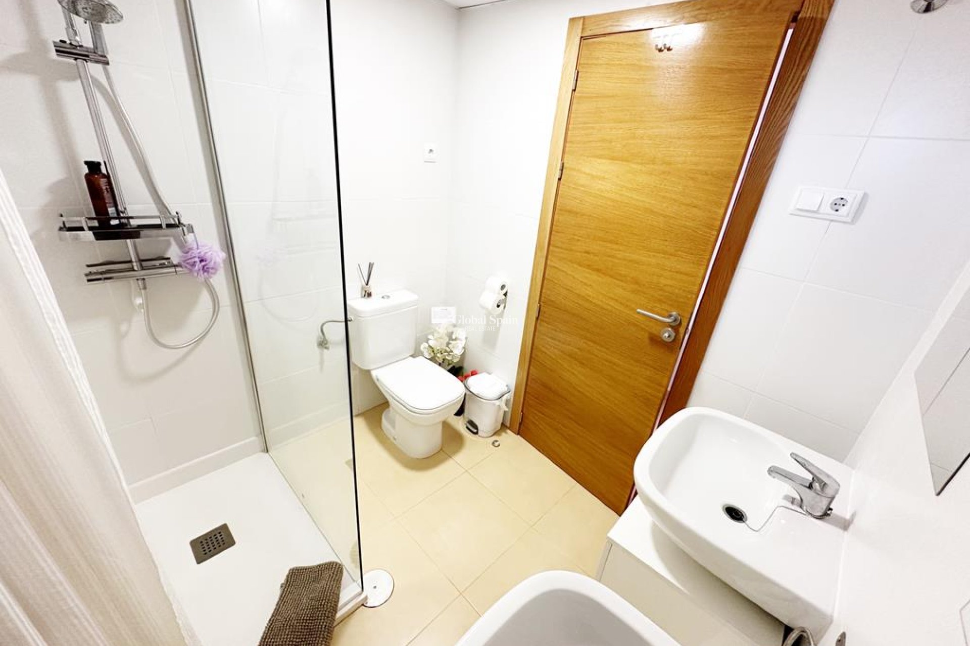 Wiederverkauf - WOHNUNG -
MAR MENOR GOLF RESORT - Inland