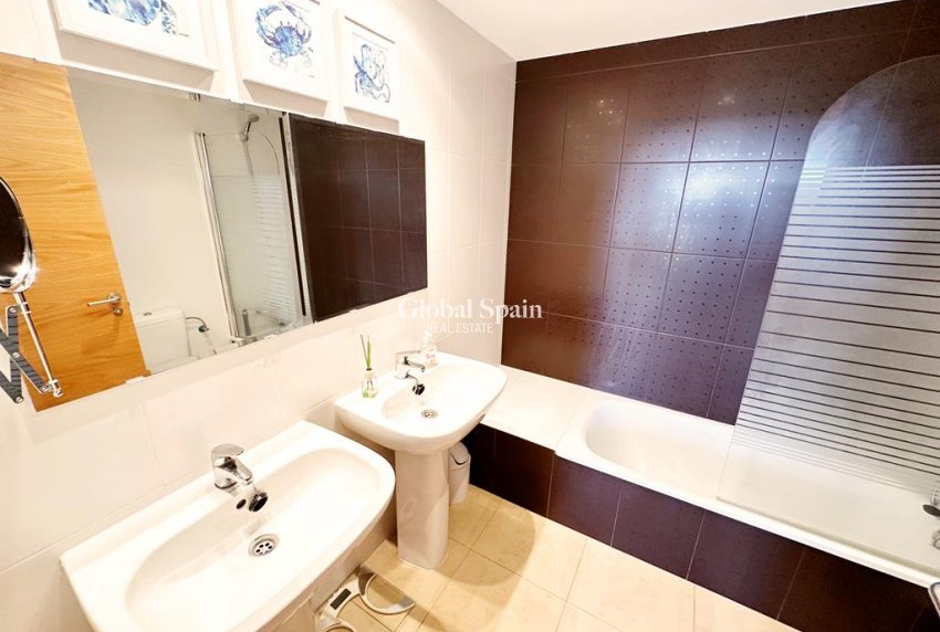 Wiederverkauf - WOHNUNG -
MAR MENOR GOLF RESORT - Inland