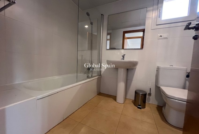 Wiederverkauf - WOHNUNG -
MAR MENOR GOLF RESORT - Inland