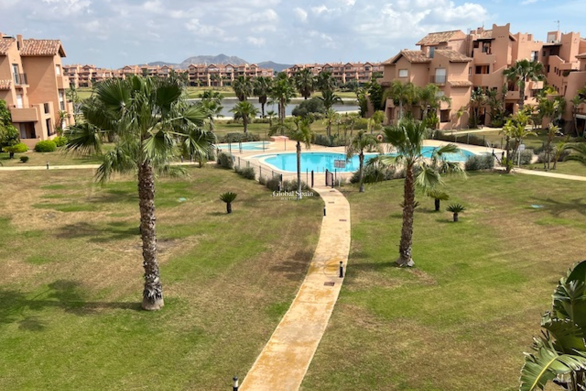 Wiederverkauf - WOHNUNG -
MAR MENOR GOLF RESORT - Inland