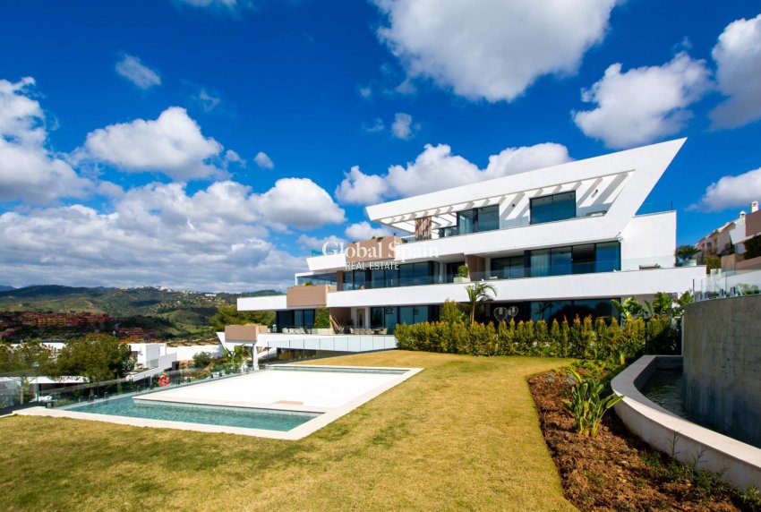 Wiederverkauf - WOHNUNG -
MARBELLA - Cabopino Golf