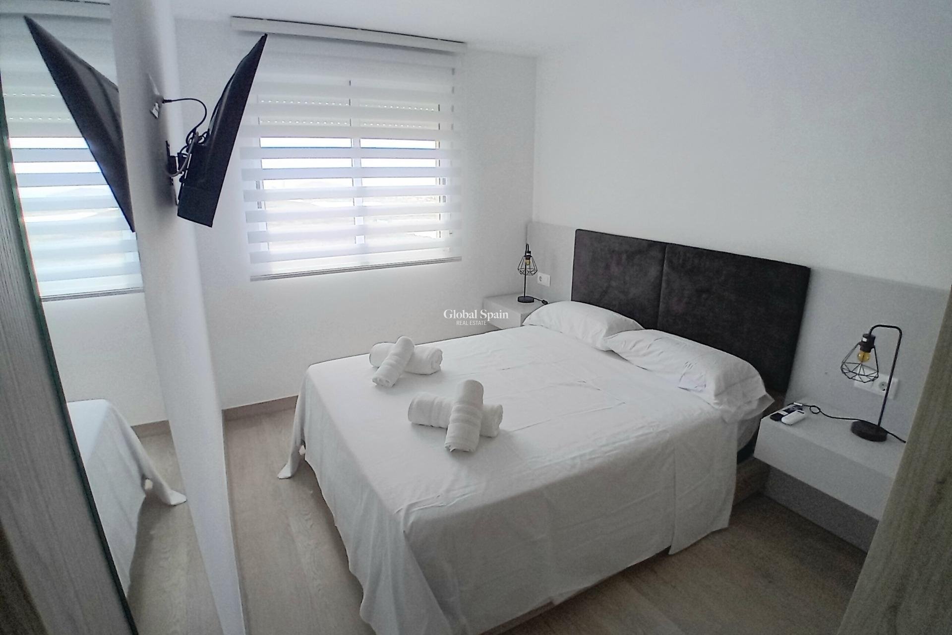 Wiederverkauf - WOHNUNG -
MAZARRÓN - Playa Sol Ii