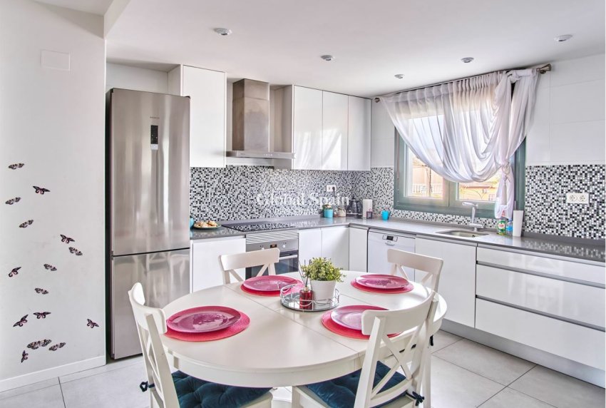 Wiederverkauf - WOHNUNG -
MIL PALMERAS  - Costa Blanca