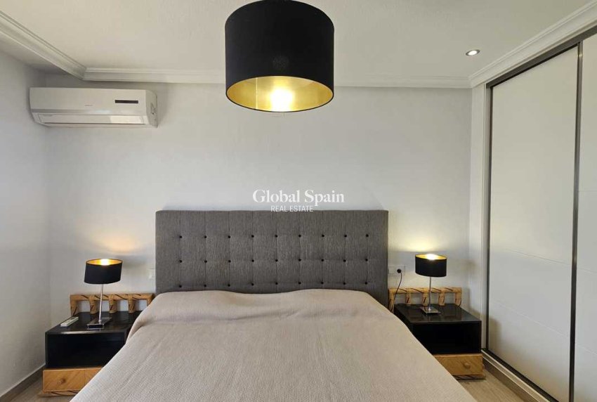 Wiederverkauf - WOHNUNG -
MIL PALMERAS  - Costa Blanca