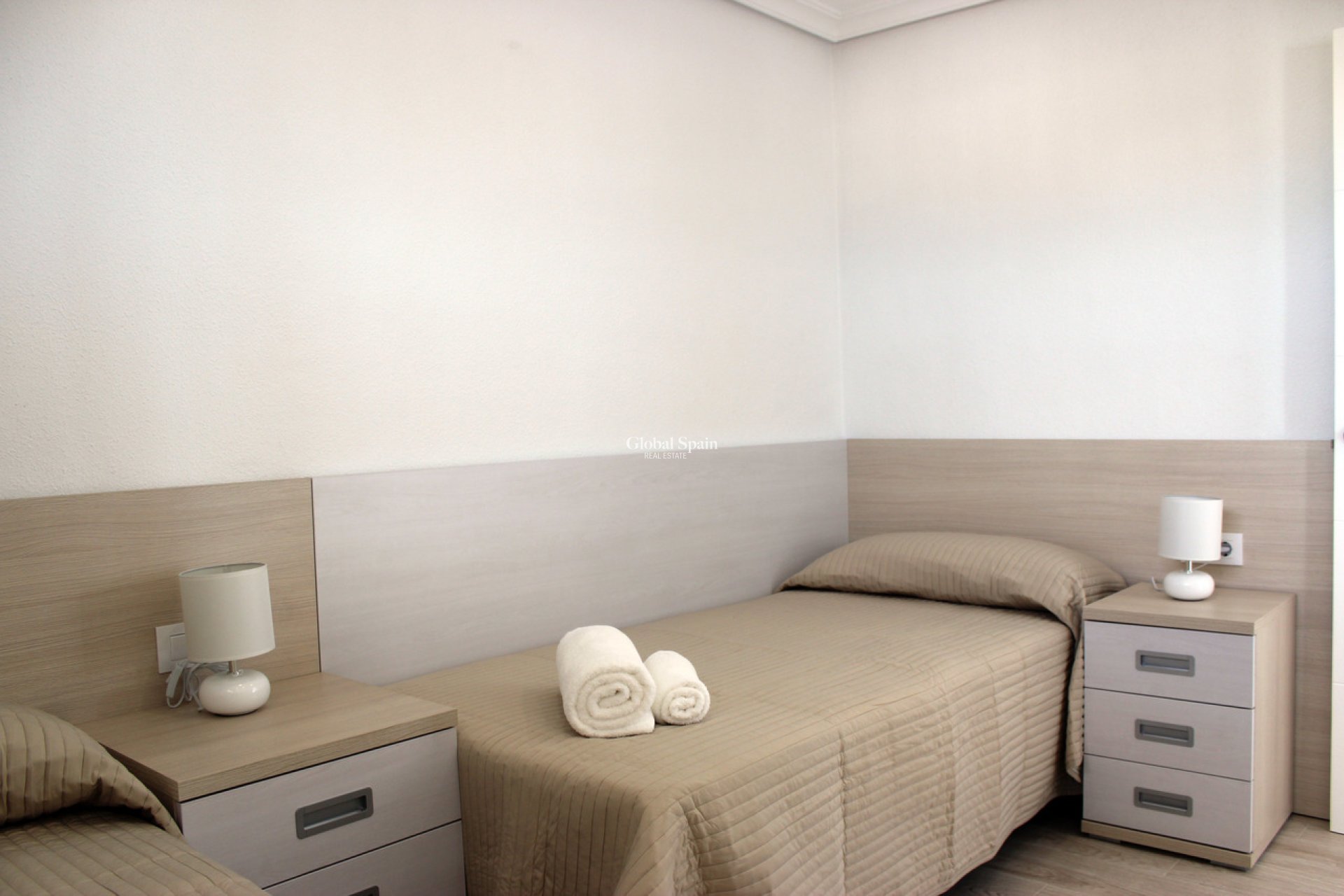 Wiederverkauf - WOHNUNG -
MIL PALMERAS  - Costa Blanca