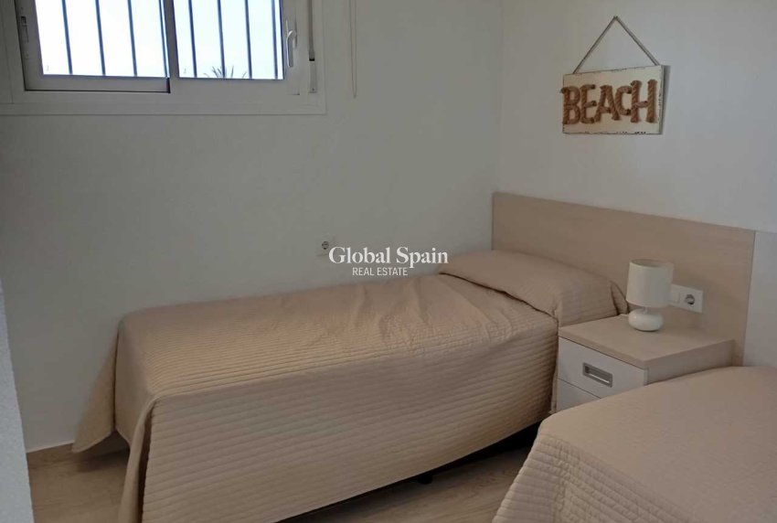 Wiederverkauf - WOHNUNG -
MIL PALMERAS  - Costa Blanca