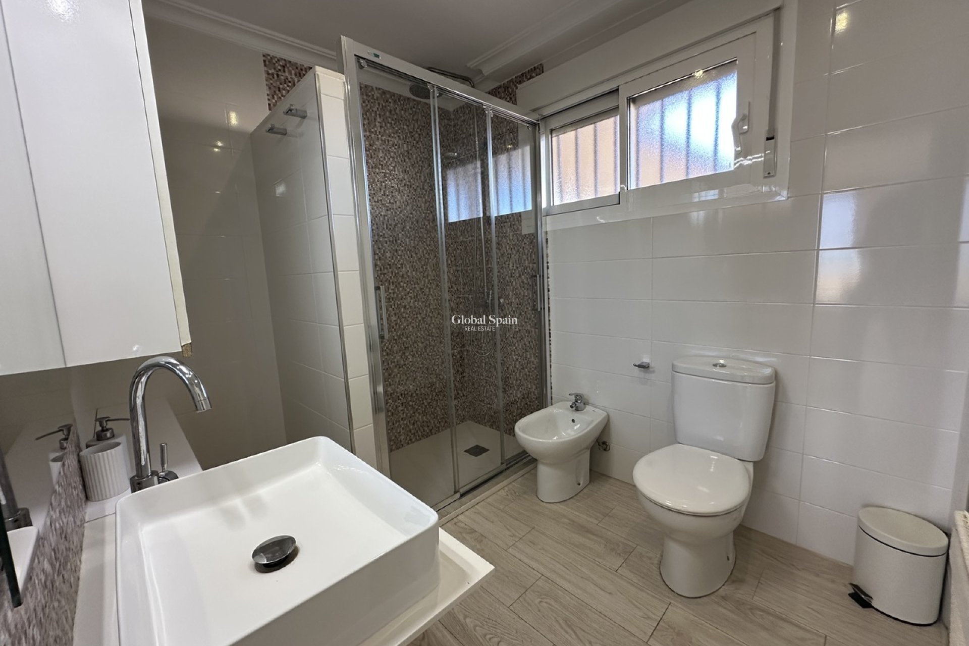 Wiederverkauf - WOHNUNG -
MIL PALMERAS  - Costa Blanca
