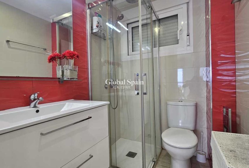 Wiederverkauf - WOHNUNG -
MIL PALMERAS  - Costa Blanca