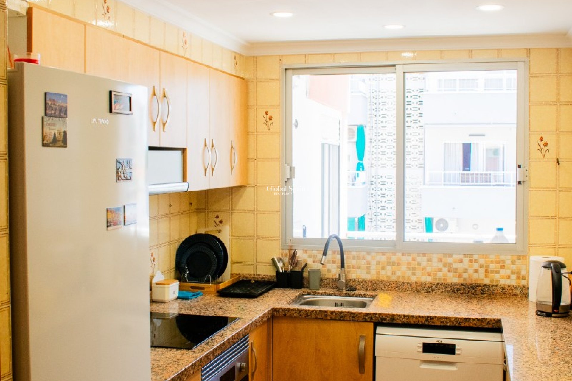 Wiederverkauf - WOHNUNG -
MIRAMAR - Miramar