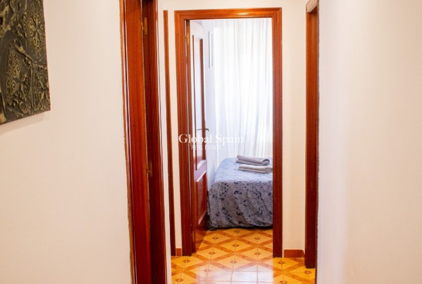 Wiederverkauf - WOHNUNG -
MIRAMAR - Miramar