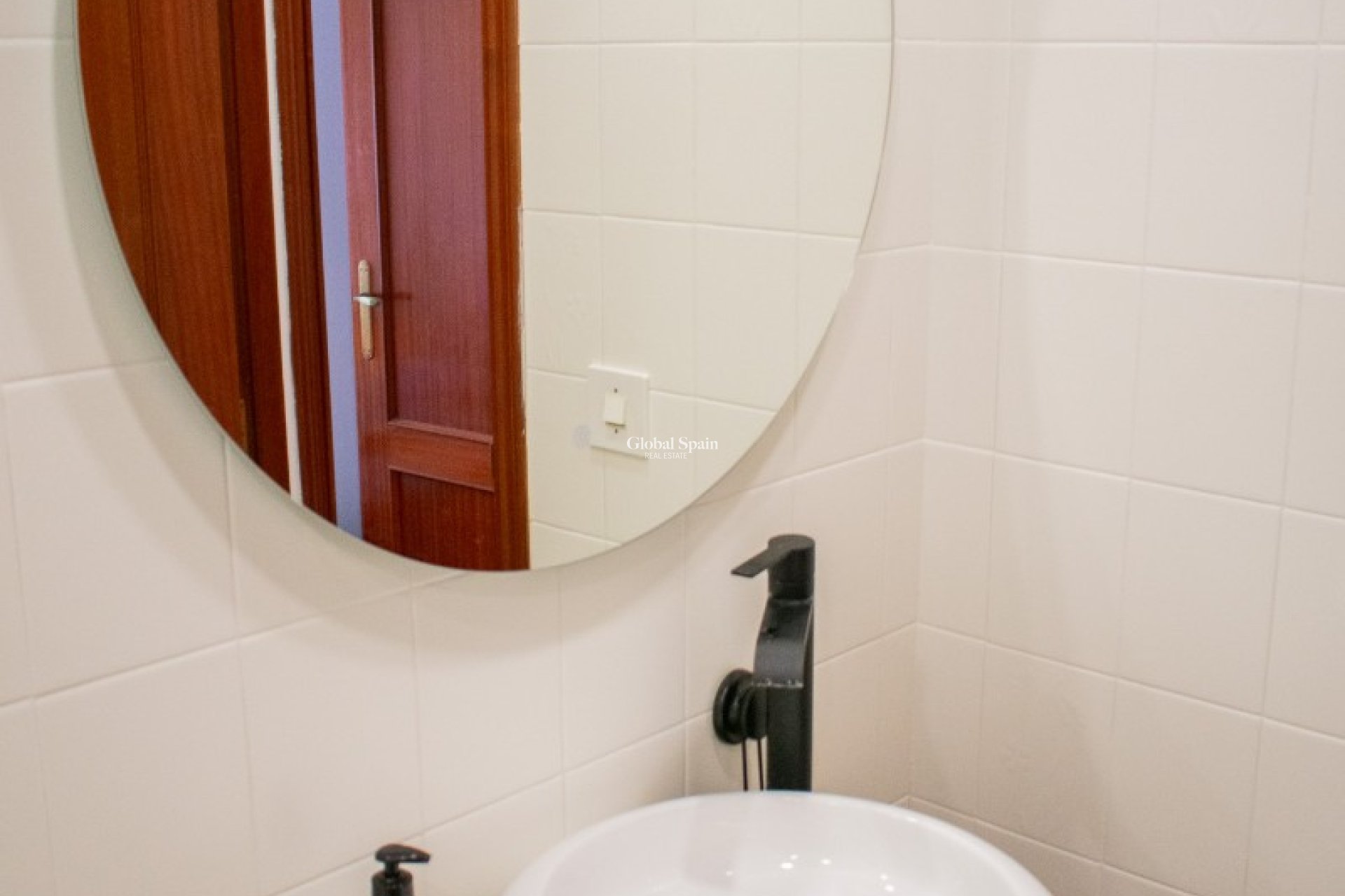 Wiederverkauf - WOHNUNG -
MIRAMAR - Miramar