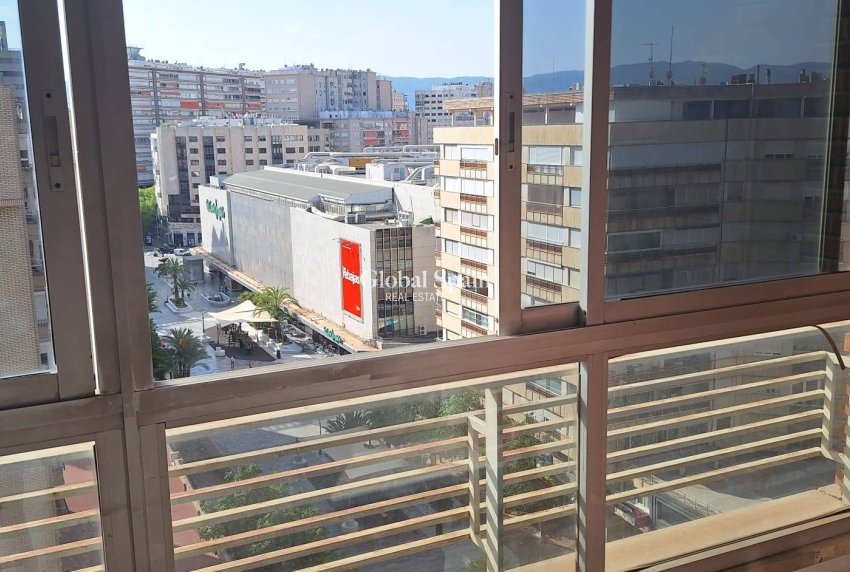 Wiederverkauf - WOHNUNG -
MURCIA - Centro