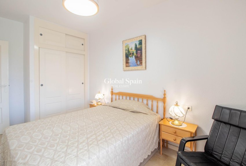 Wiederverkauf - WOHNUNG -
ORIHUELA COSTA - Altos de Campoamor