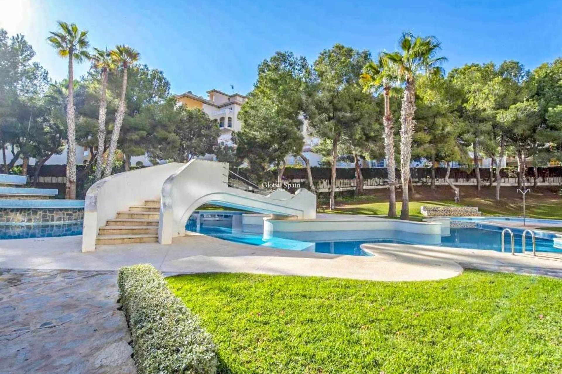 Wiederverkauf - WOHNUNG -
ORIHUELA COSTA - Altos de Campoamor
