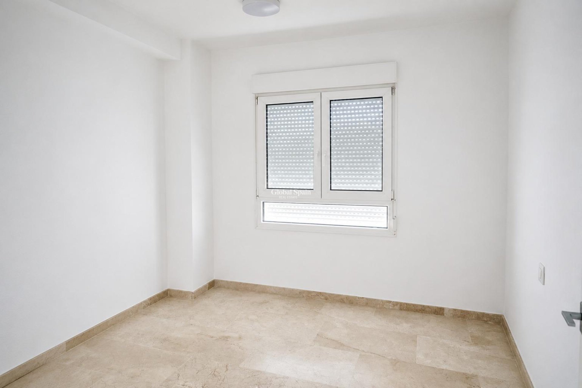 Wiederverkauf - WOHNUNG -
ORIHUELA COSTA - Altos de campoamor