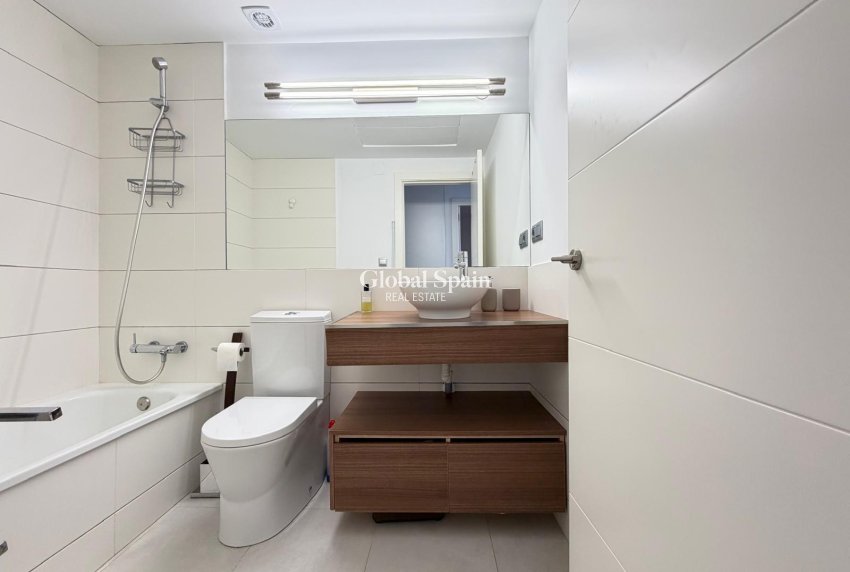 Wiederverkauf - WOHNUNG -
ORIHUELA COSTA - Altos de campoamor