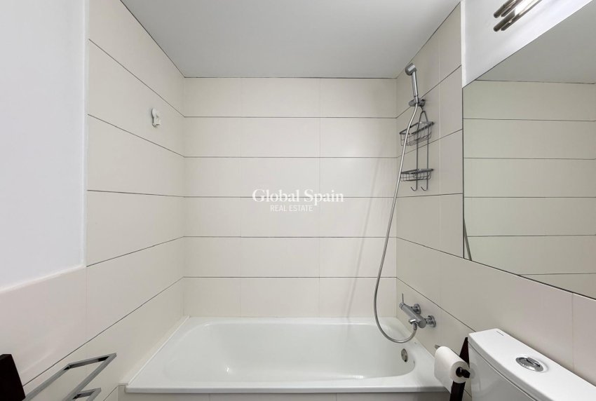 Wiederverkauf - WOHNUNG -
ORIHUELA COSTA - Altos de campoamor