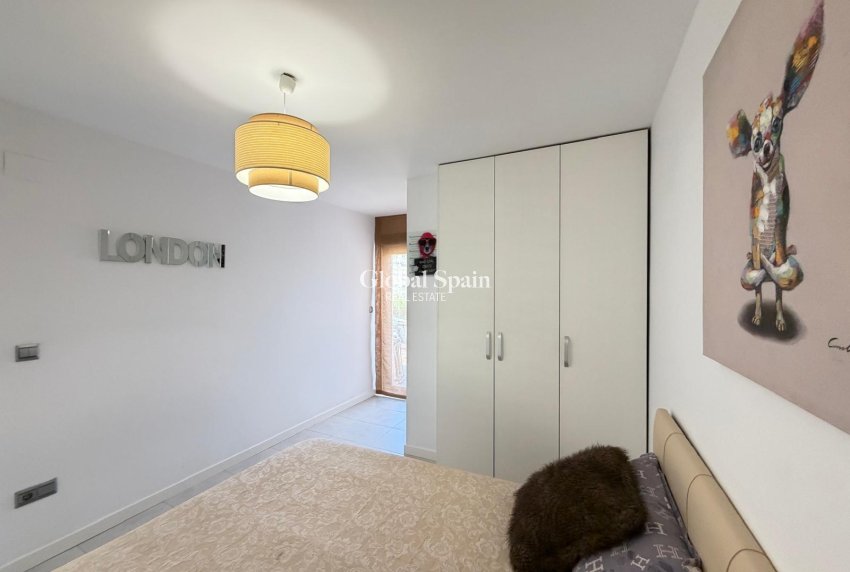 Wiederverkauf - WOHNUNG -
ORIHUELA COSTA - Altos de campoamor