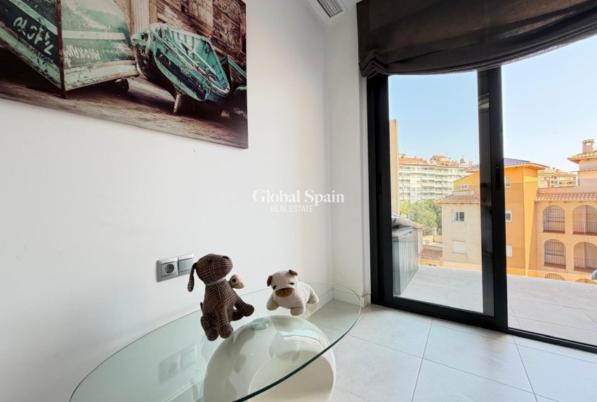 Wiederverkauf - WOHNUNG -
ORIHUELA COSTA - Altos de campoamor