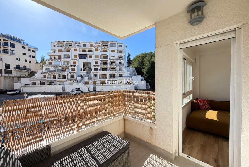 Wiederverkauf - WOHNUNG -
ORIHUELA COSTA - Altos de campoamor
