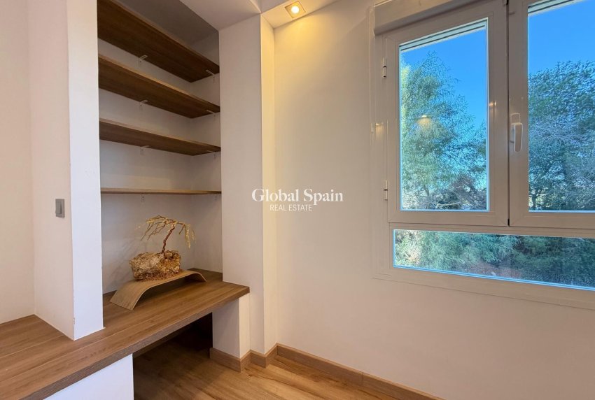 Wiederverkauf - WOHNUNG -
ORIHUELA COSTA - Altos de campoamor