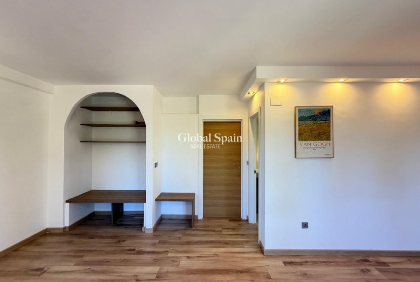 Wiederverkauf - WOHNUNG -
ORIHUELA COSTA - Altos de campoamor