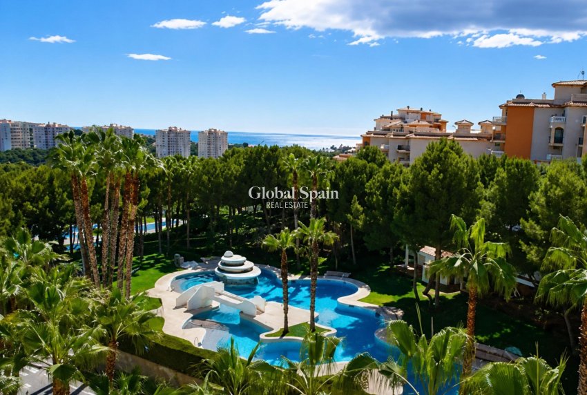 Wiederverkauf - WOHNUNG -
ORIHUELA COSTA - Altos de campoamor