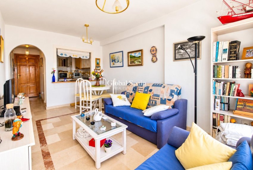Wiederverkauf - WOHNUNG -
ORIHUELA COSTA - Altos de Campoamor