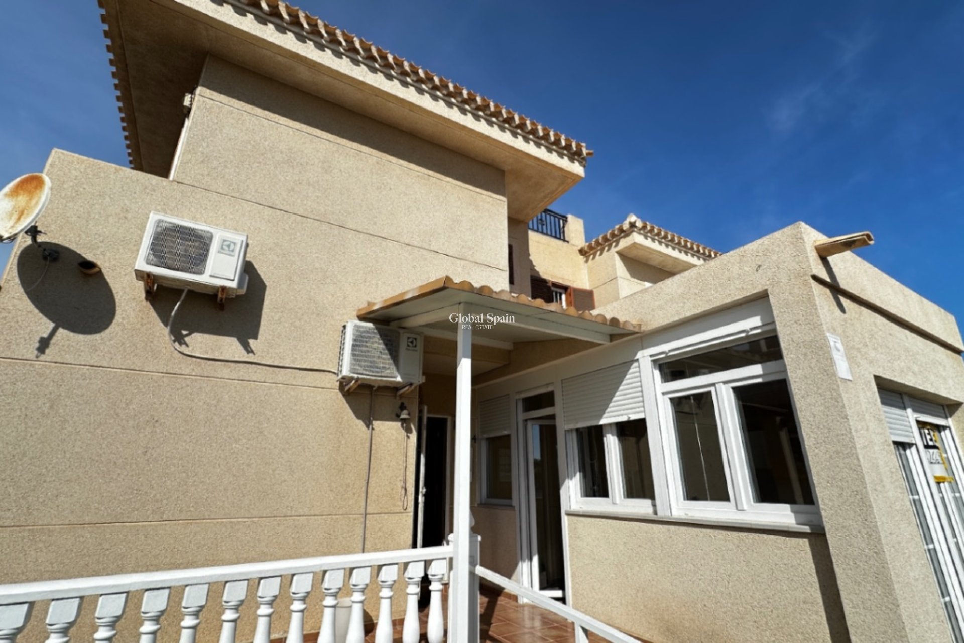 Wiederverkauf - WOHNUNG -
ORIHUELA - Costa Blanca Sur