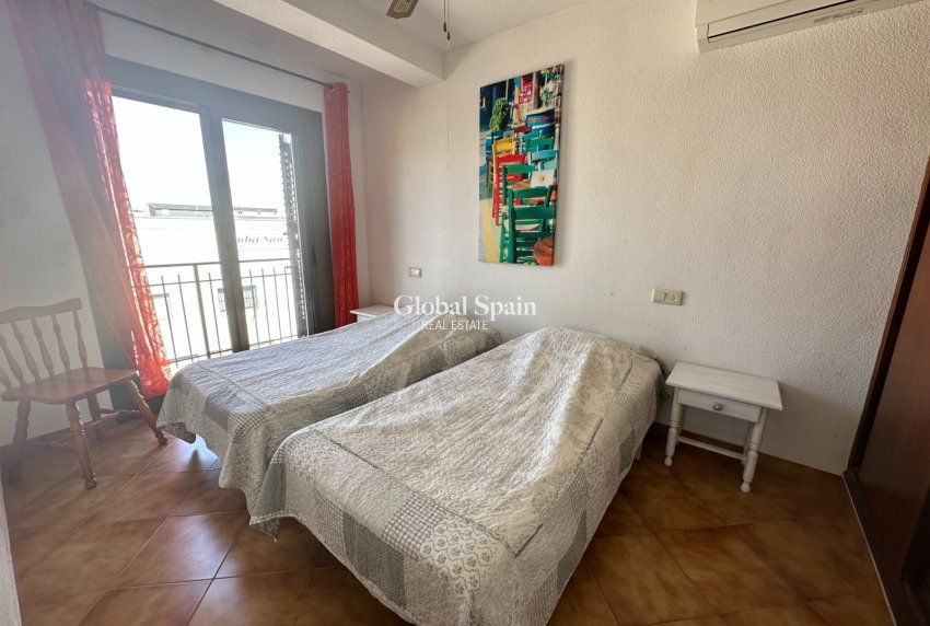 Wiederverkauf - WOHNUNG -
ORIHUELA COSTA - CABO ROIG